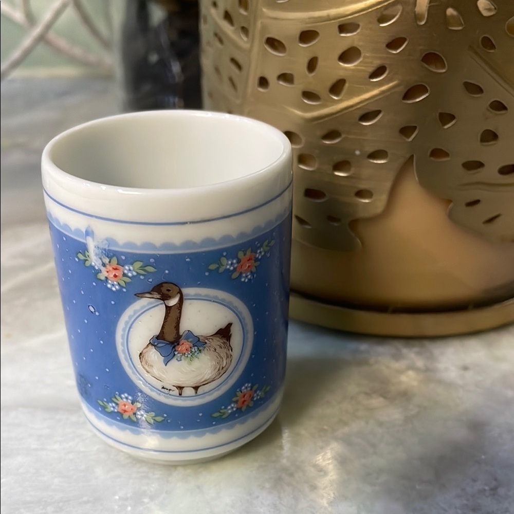 Charming Vintage Blue Goose Ceramic Cup